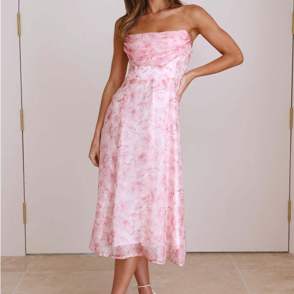Pink dress